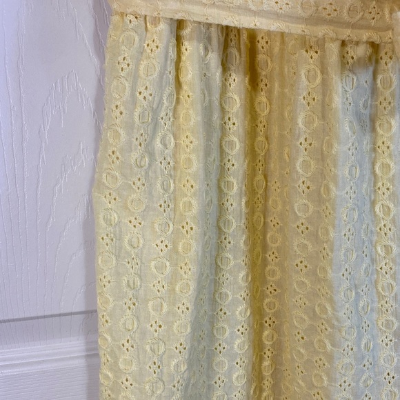 Women’s Small Lauren Conrad pastel Yellow Eyelet Wrap Dress - Picture 6 of 6